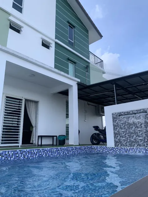 AisyaHumaira Homestay JB with private pool - Image 1