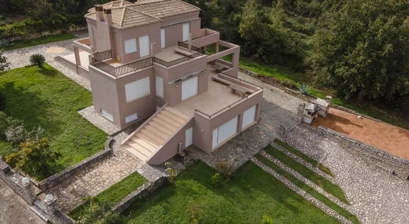 Villa Portitsa - Image 1