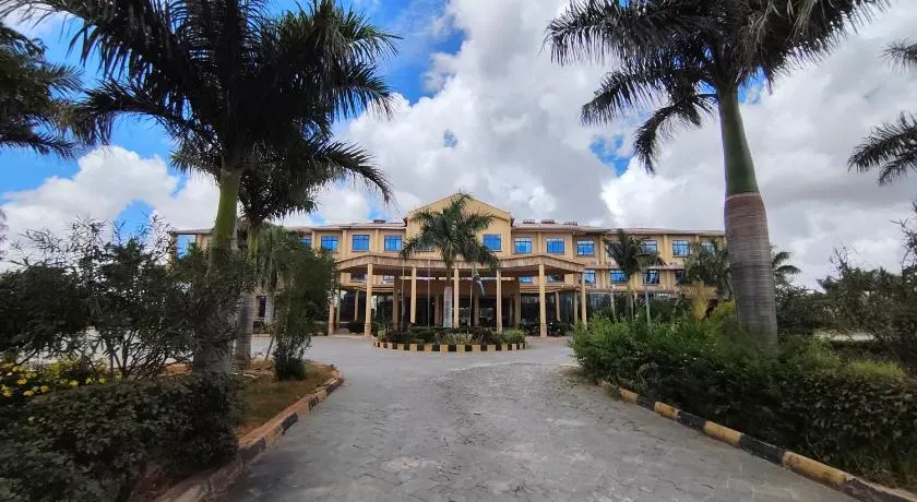 The Royal Ambassador Hotel - Image 1