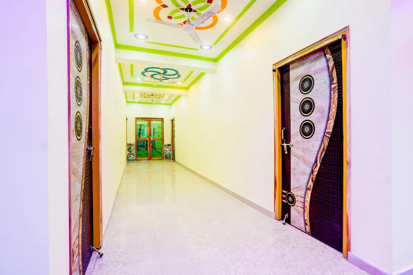 Hotel O Honey Bunny - Image 1