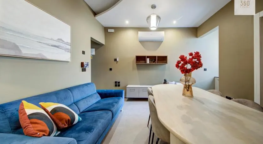 Spacious 4BR Home Bugibba Square 1 Min Beach - Image 1