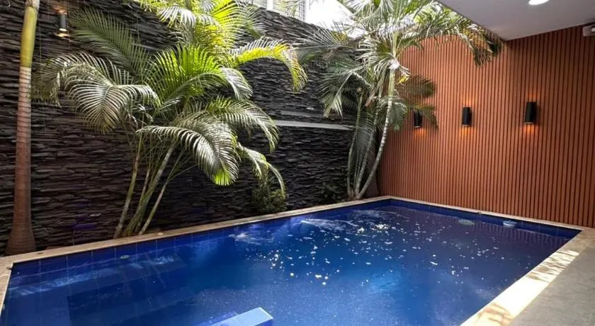 Casa boutique con piscina Privada en Cúcuta - Image 1