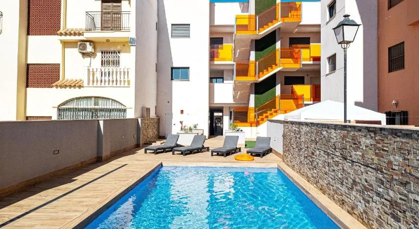 Modern Beach & Spa - Image 1