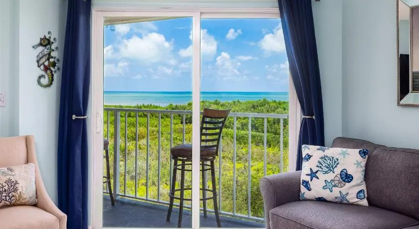 Sea View and Sunrise Top Floor Ocean Pointe 2412 - Image 1