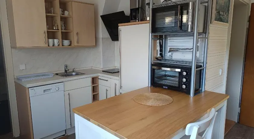 Appartamento con piscina e griglia | Vista panoramica - Image 1