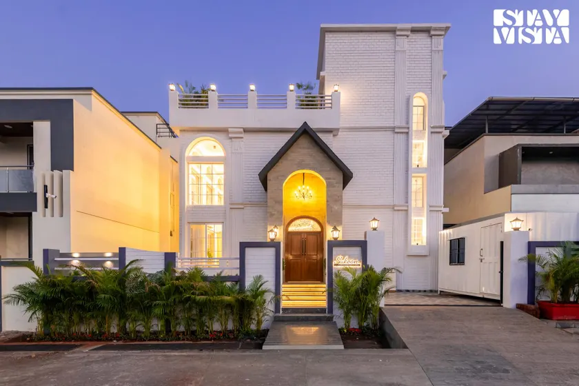 StayVista's Sukoon Villa - Manor - 3BHK with Terrace & Private Pool - Image 1