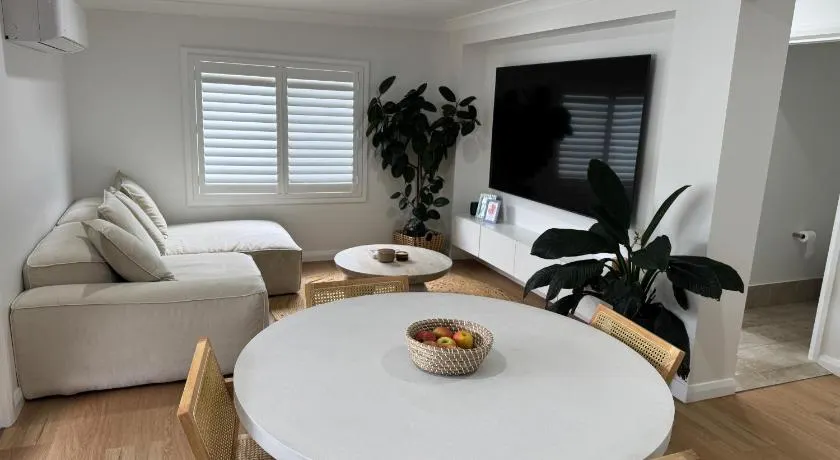 SAND Haus - Image 1