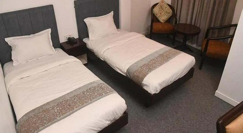 Al Aziz Hotel Sylhet - Image 1
