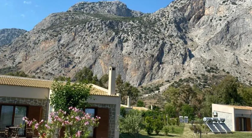 Kryoneri village - Image 1