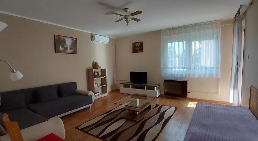 Balaton apartman - Image 1