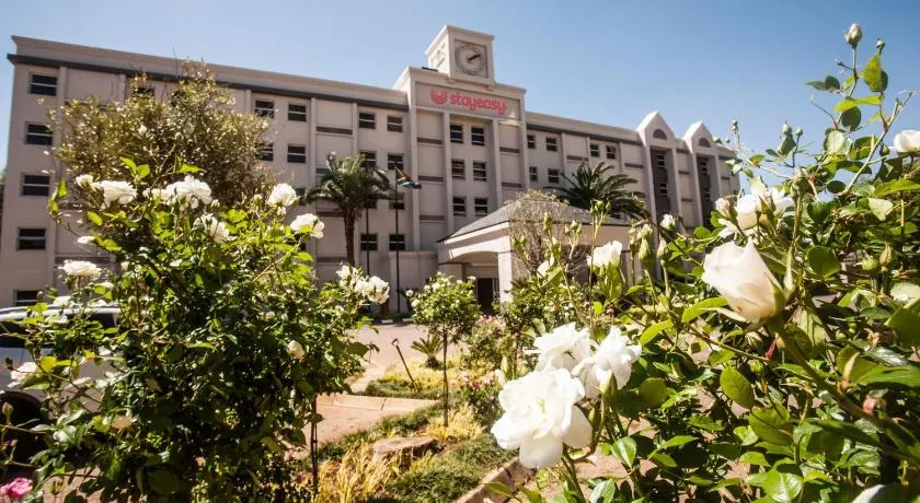 StayEasy Eastgate - Image 1