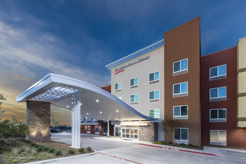 Fairfield Inn & Suites by Marriott Dallas Waxahachie - Image 1