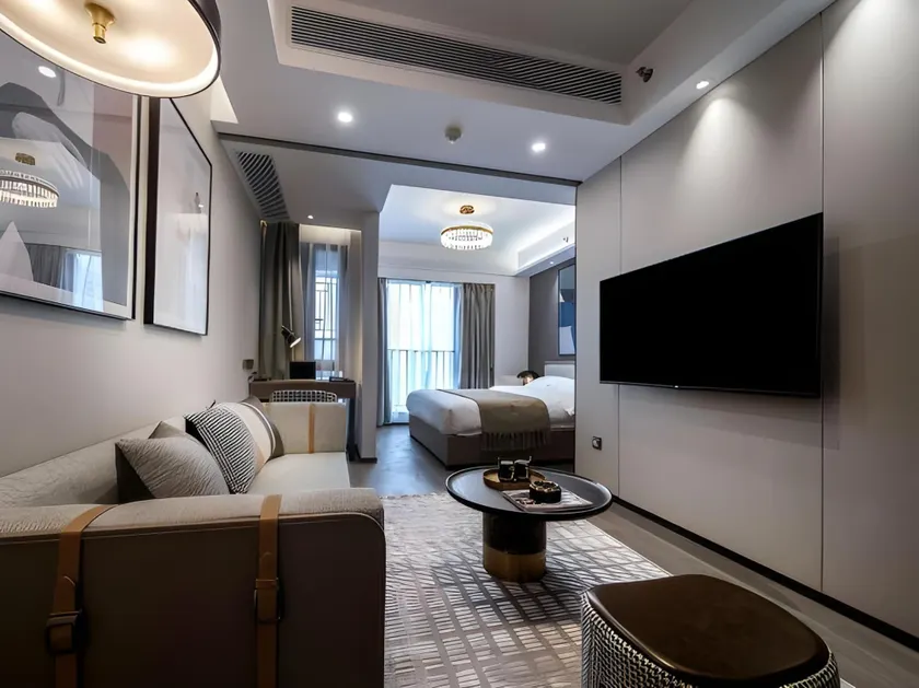 Time ONE International Apartment (Shenzhen Huaqiangbei Branch) - Image 1