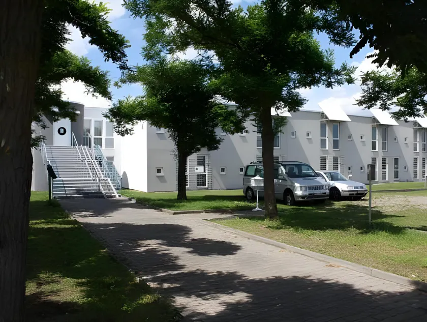 AK 1 Hotel - Image 1