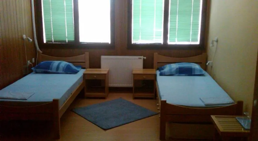 Hostel AV Palanka - Image 1