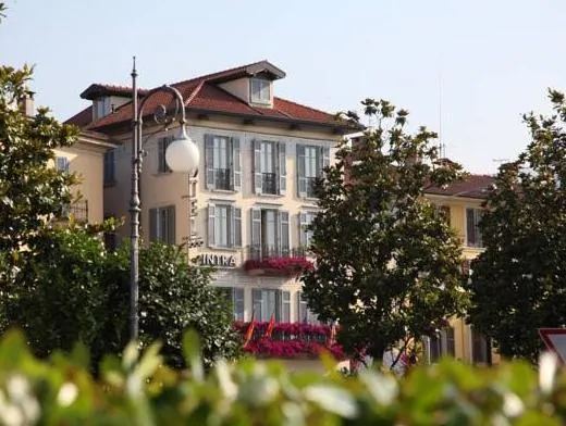 Intra Hotel - Image 1