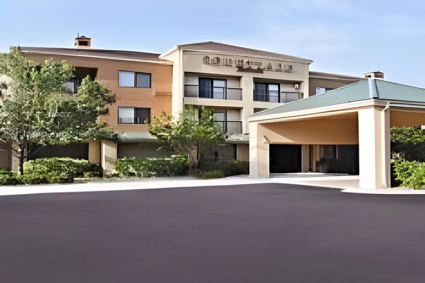 Courtyard by Marriott Columbia Northeast/Fort Jackson Area - Image 1