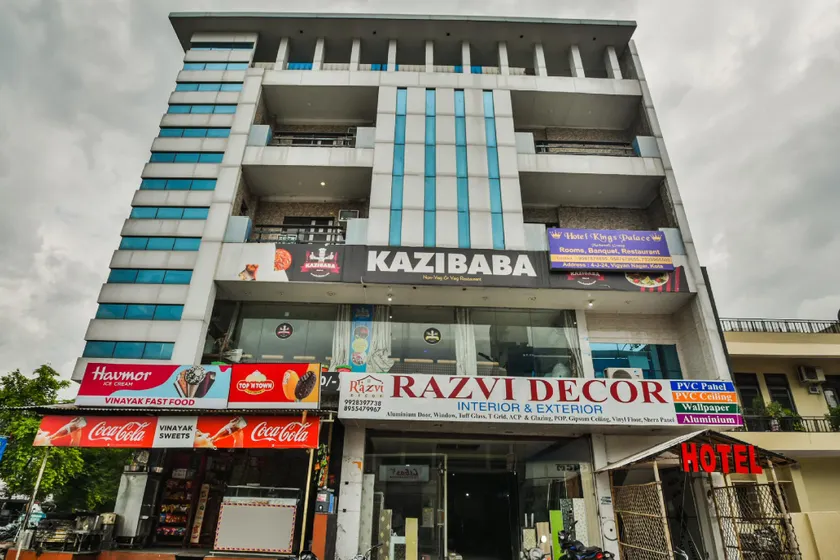 Hotel O King's Palace - Image 1