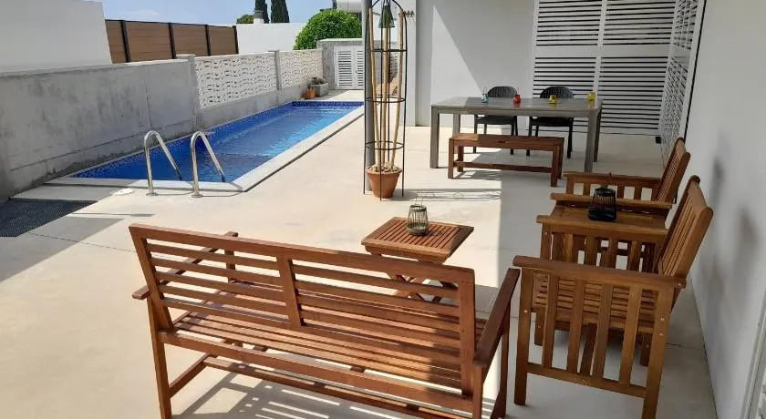 La CASA GRIS - Image 1