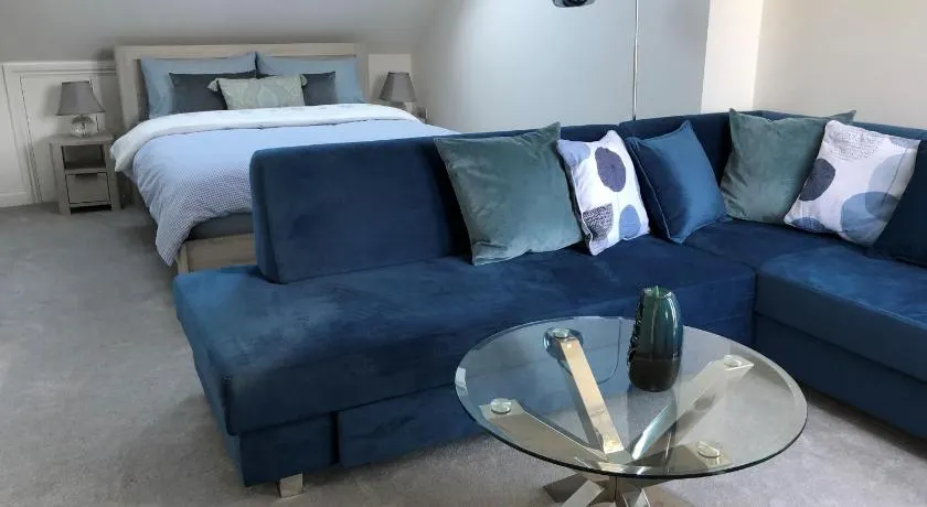 Ainslie Loft in Chingford, London - Image 1