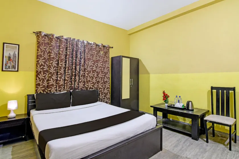 Hotel O Spacious Stay - Image 1