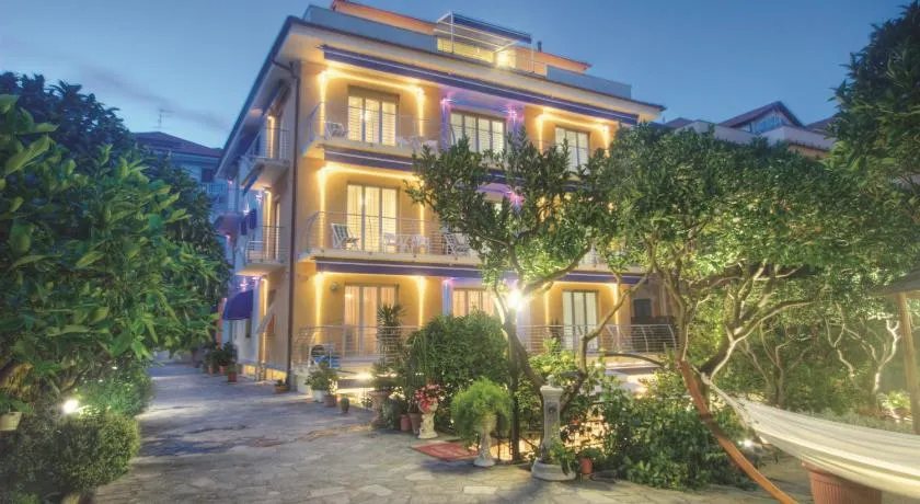 Hotel Villa Delibera - Image 1