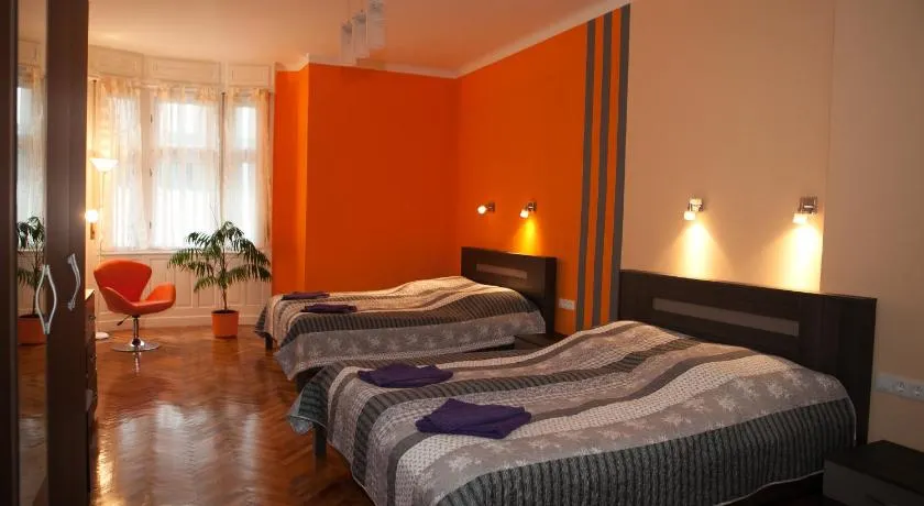 Buda Trió Apartments - Image 1