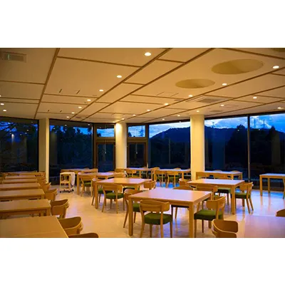 Mifuneyama Rakuen Hotel - Image 1
