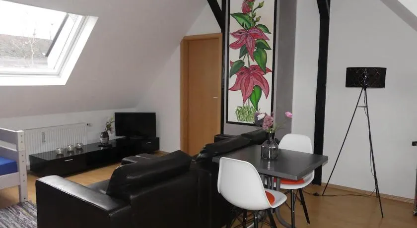 Bei Pina - Schöne Dachgeschosswohnung nahe Düsseldorf - Image 1