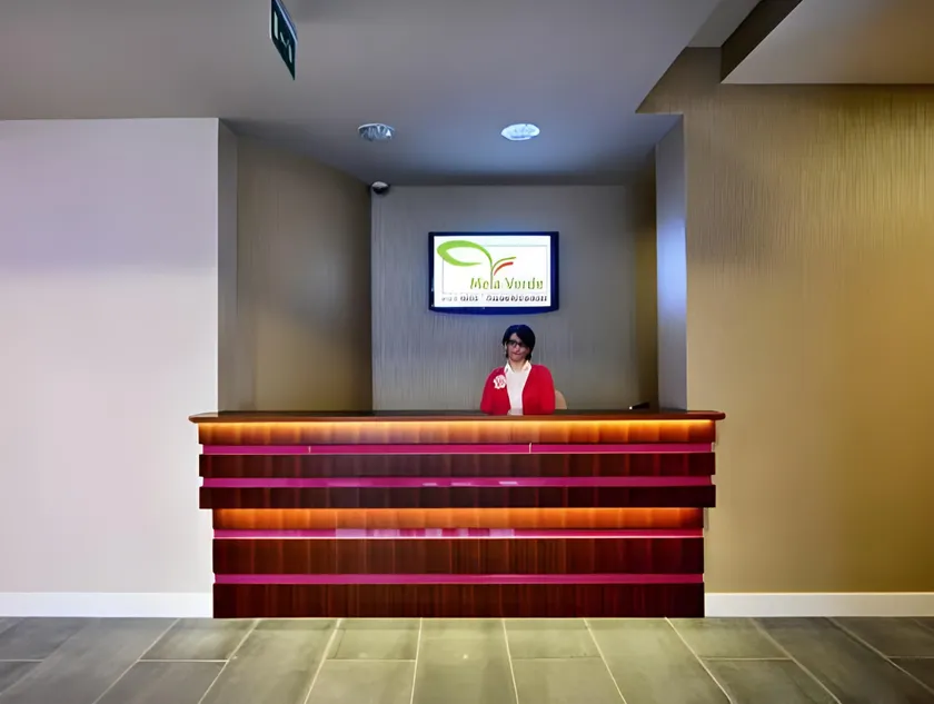 Mela Verde - Image 1