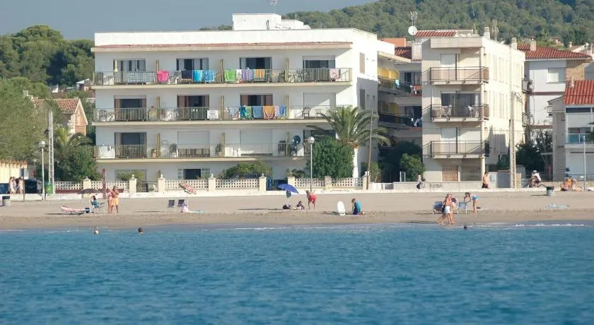 Villa Service - Apartamentos Aransol - Image 1