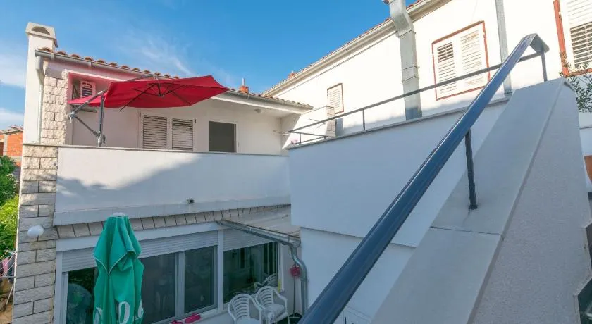 Apartments Nina - Image 1