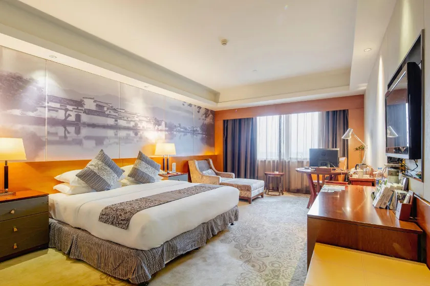 Ruixiang International Hotel - Image 1