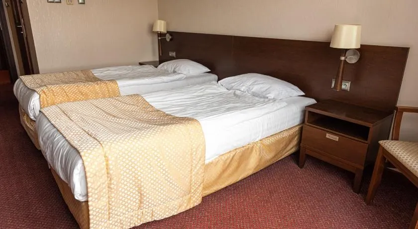 Hotel MOP Oleśnica Mała - Image 1