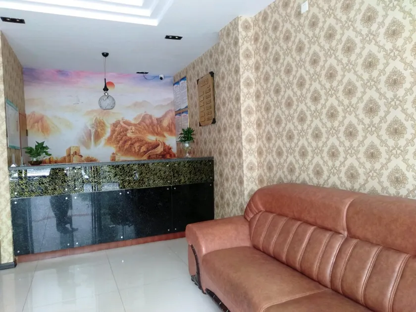 Fenghao Hotel - Image 1