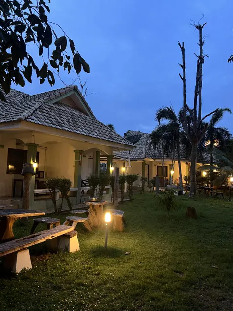 Saraburi Garden Resort - Image 1