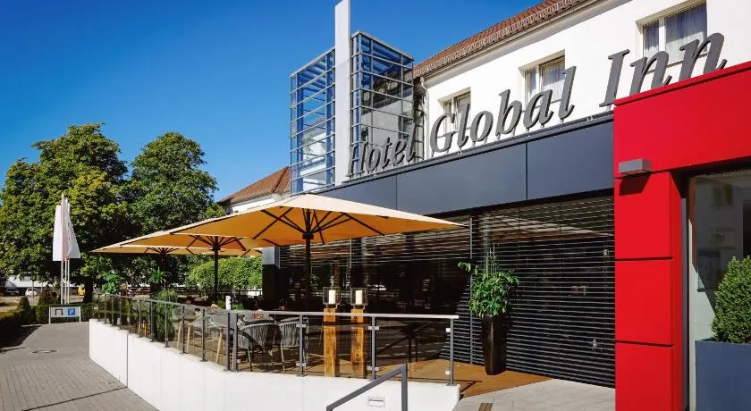 Hotel Global Inn - Image 1