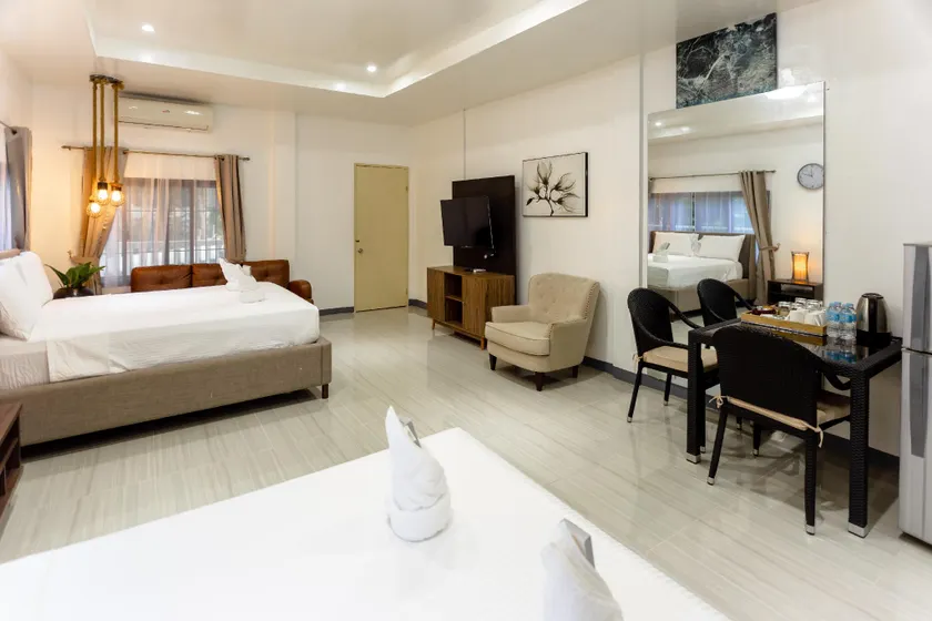 MADISON GARDEN AND RESIDENCES - Image 1