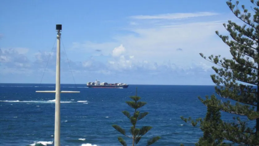 SEA EAGLES UNIT 10 - Image 1