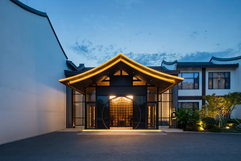 VUE Zhoushan Putuo Shuijie Manor - Image 1