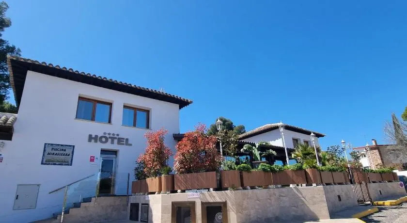 Hotel Boutique Mirasierra - Image 1