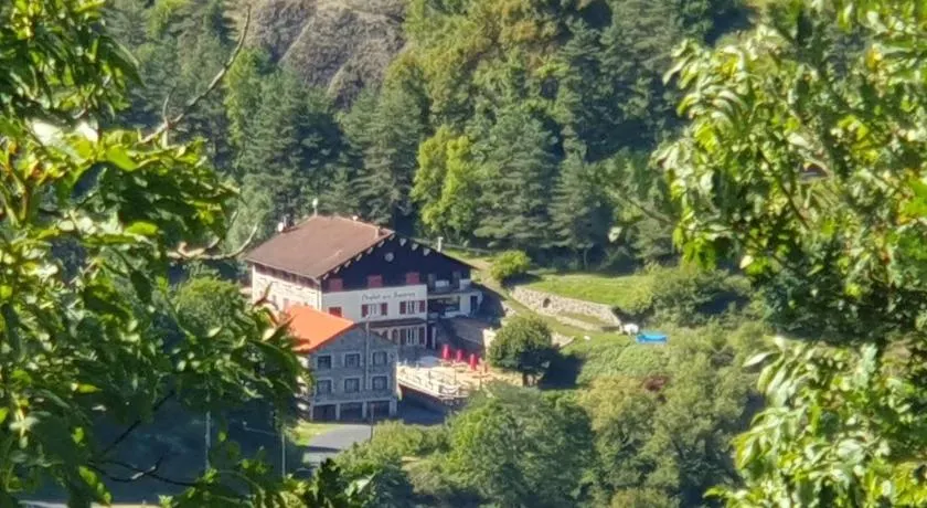 Chalet de la source - Image 1