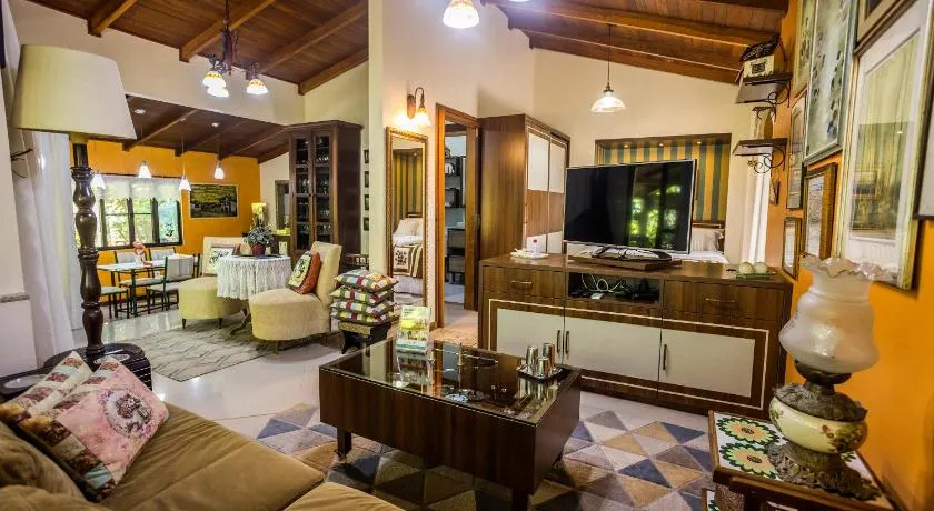 Casa de Hóspedes Recanto Das Flores Gaspar - Image 1