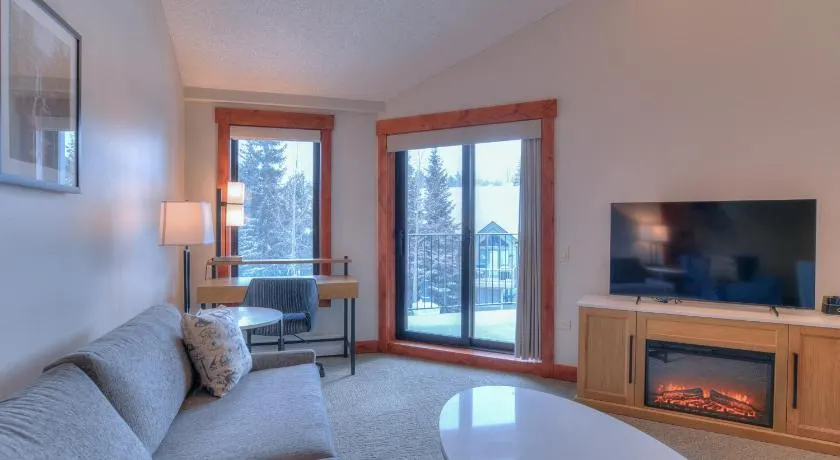 Wedgewood Lodge - Image 1