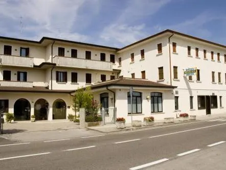 Hotel Ristorante Dotto - Image 1