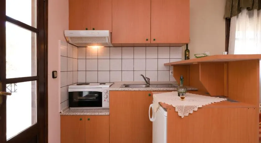 Anastasia Apartments - Image 1