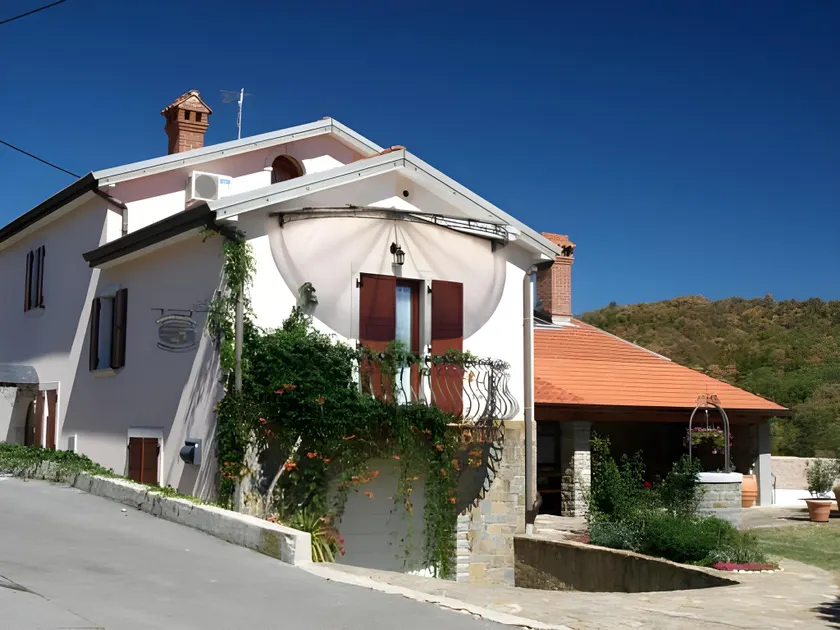 Ražman Wine Rooms - Image 1