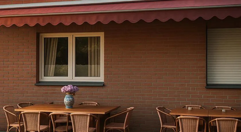 Artur Hotel - Image 1