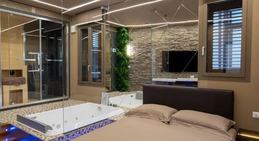 Suite Roma15 - Image 1