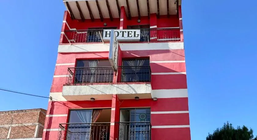 Hotel Portal Dorado - Image 1